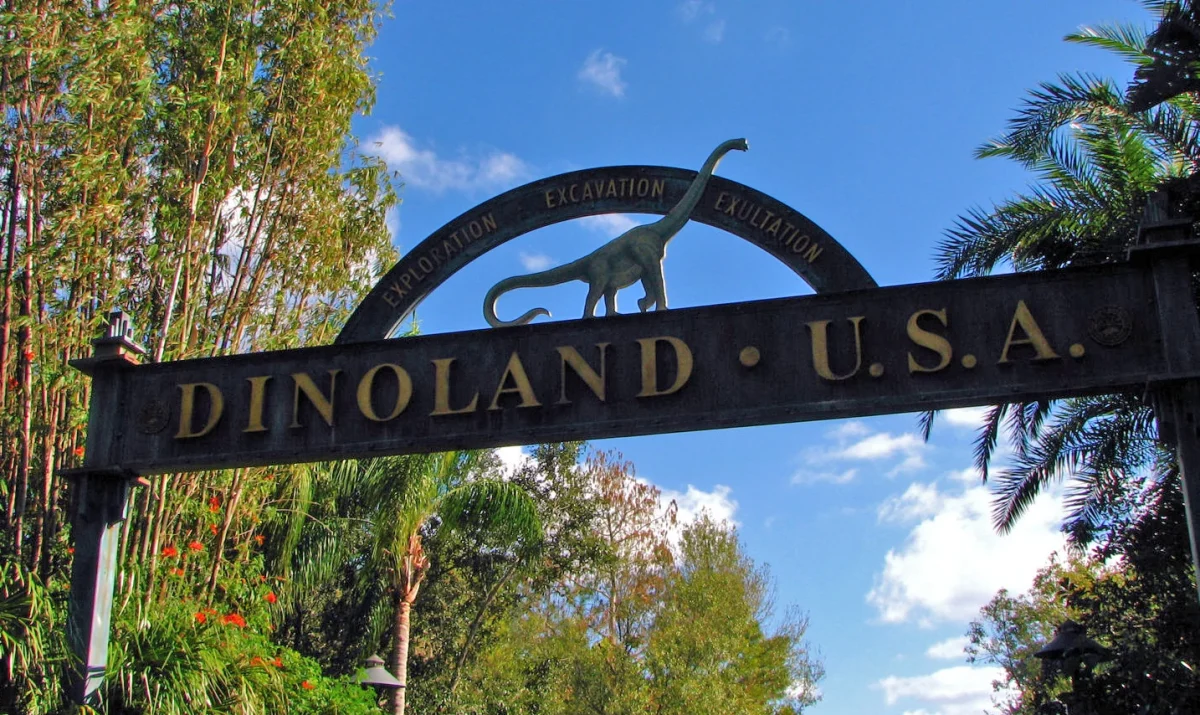  Countdown to Extinction: A retrospective of Dinoland USA